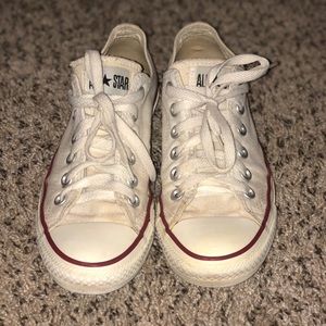 All white All Star Converse. Size:Men-5. Women-7